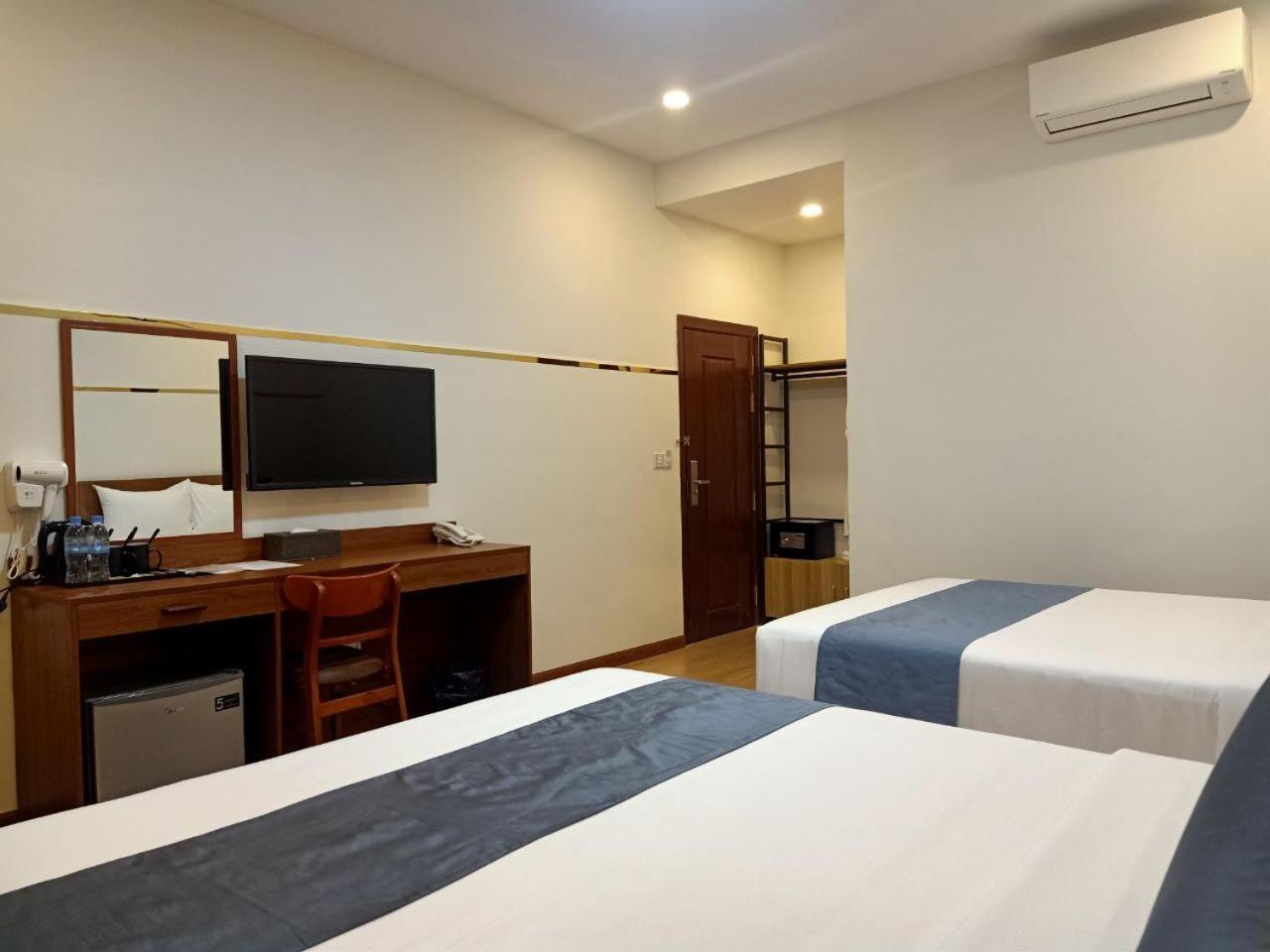 Nimith & Restaurant Phnom Penh