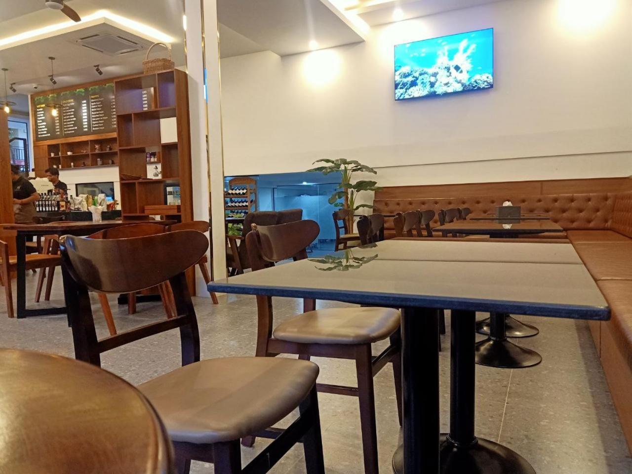 Nimith & Restaurant Hotel 4*